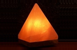 Photo of Salt Pyramid Lamp